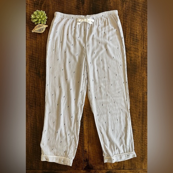 Rails | Clara Flocked Lightning Pinstripe Pajama Pants - Picture 2 of 11
